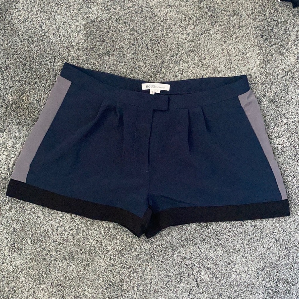Bcbg Generation High Waisted Color Block Shorts - image 1